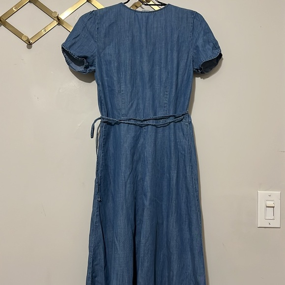 Gap Midi Wrap Dress - Picture 3 of 9